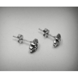 Hõbekõrvarõngad - pealuu